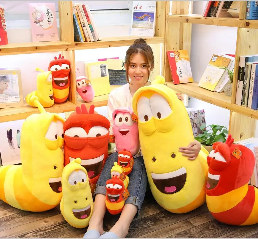 Super Cute Larva Plush Dolls Toy Yellow Red Pink Funny Bug Cartoon Larvatoy Plysch Doll Children's Gift Factory Wholesale GRATIS UPS