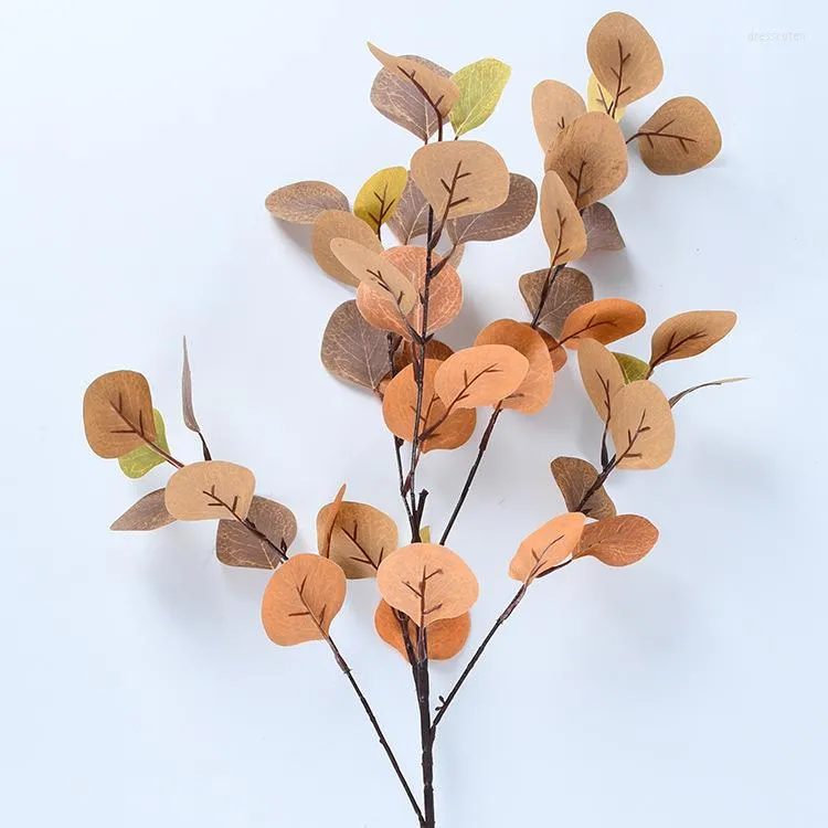 Decoratieve bloemen 1 stc plastic eucalyptus tak kunstmatige bloem arrangement faux gebladerte voor bruiloftdecoratie groene bladeren nepplant