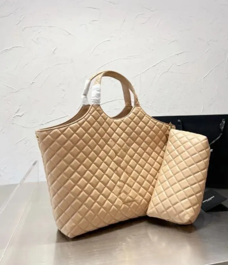 Borse di design di lusso di alta qualità Borse tote maxi shopping bag Borsa a tracolla grande da donna Tote trapuntata Attacchi Borsa da donna Moda borse nere Borse a tracolla Borsa a tracolla