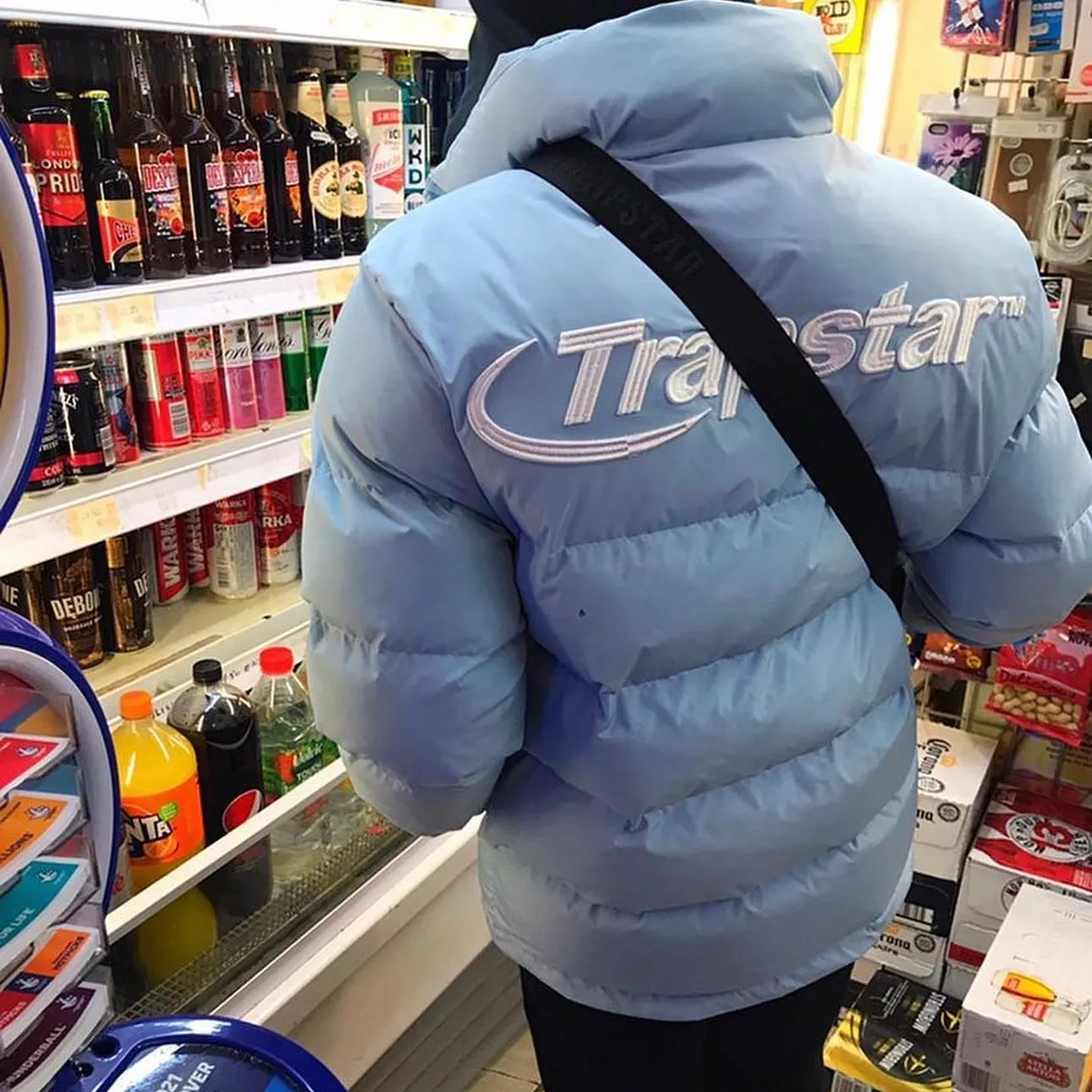 Mens puffer jacket uk top