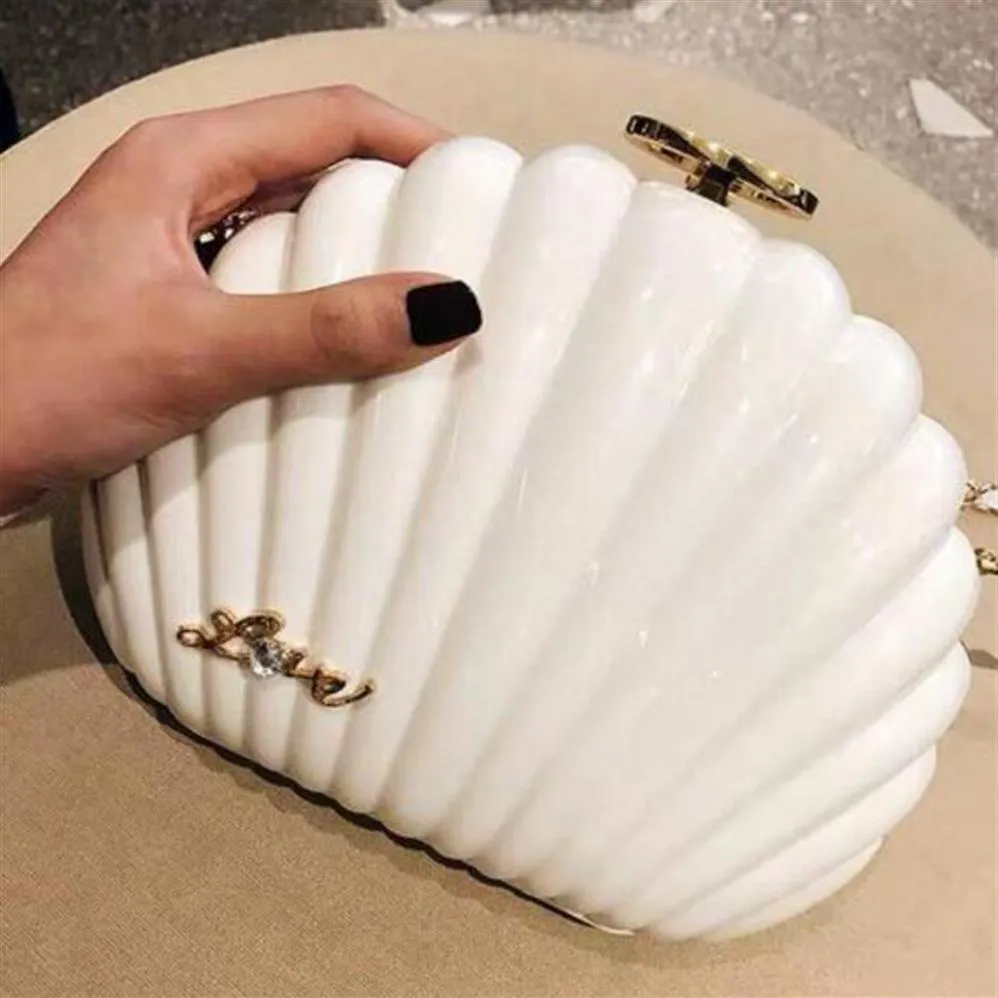 Elegant Ivory Pearl Shell wristband bag Brand Clutch Wallet Designer chain Shoulder Bag Luxury VIP gift Purse Black pearl she310H