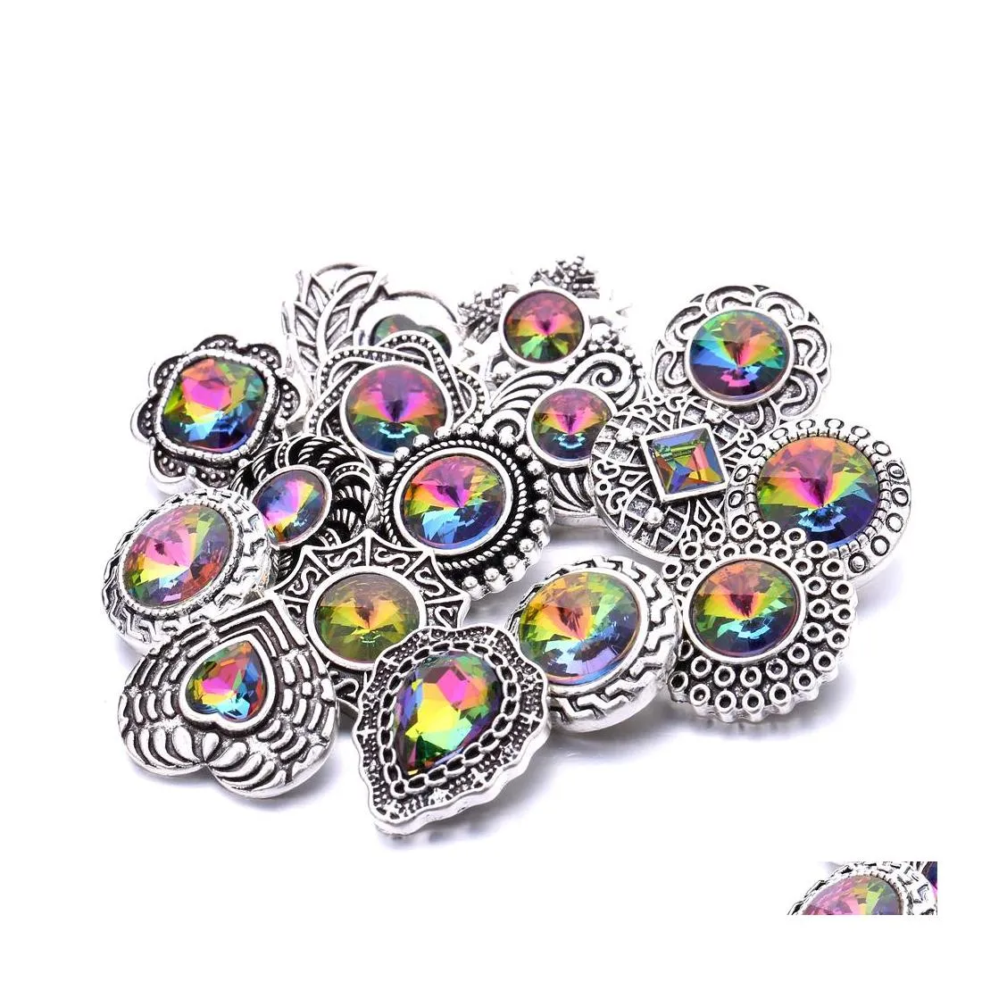 Charms Colorf Rainbow Crystal Vintage Sier Kolor Snap Button Kobiety Biżuterię Biżuterię Bright Rhinestone 18 mm Metalowe przyciski Snaps DIY B DH19H