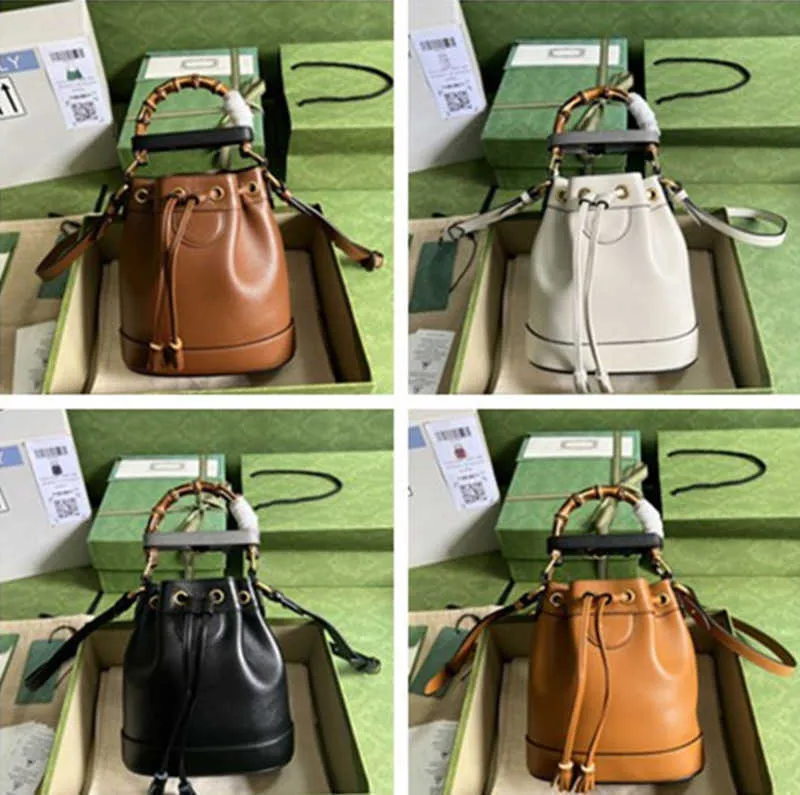 Designer Luxury DrawString Shoulder Hand Bag Leather 724667 Diana Bamboo Tote 7A Bästa kvalitet