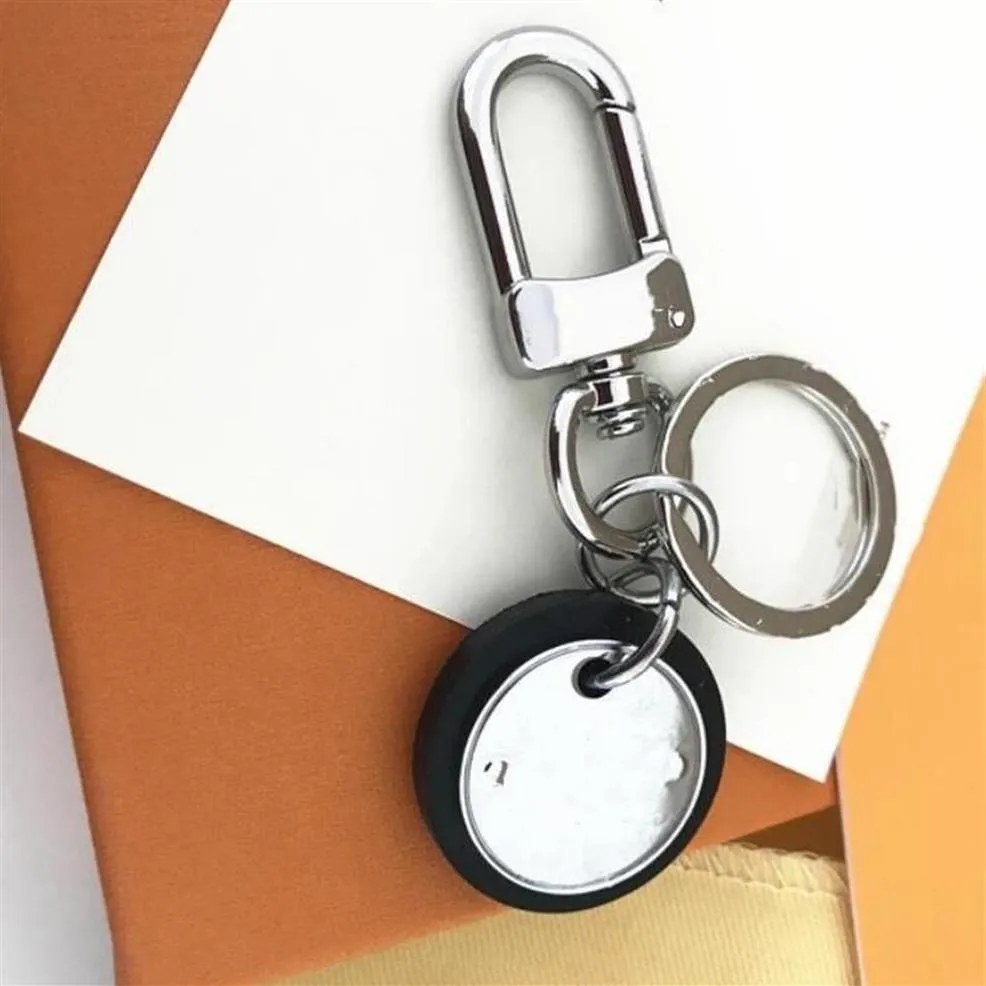 2021 Designers Metal Keychains Lover Key Ring Leather Luxurys Letter Mönster bilnyckelringar smycken gåvor med Box219K