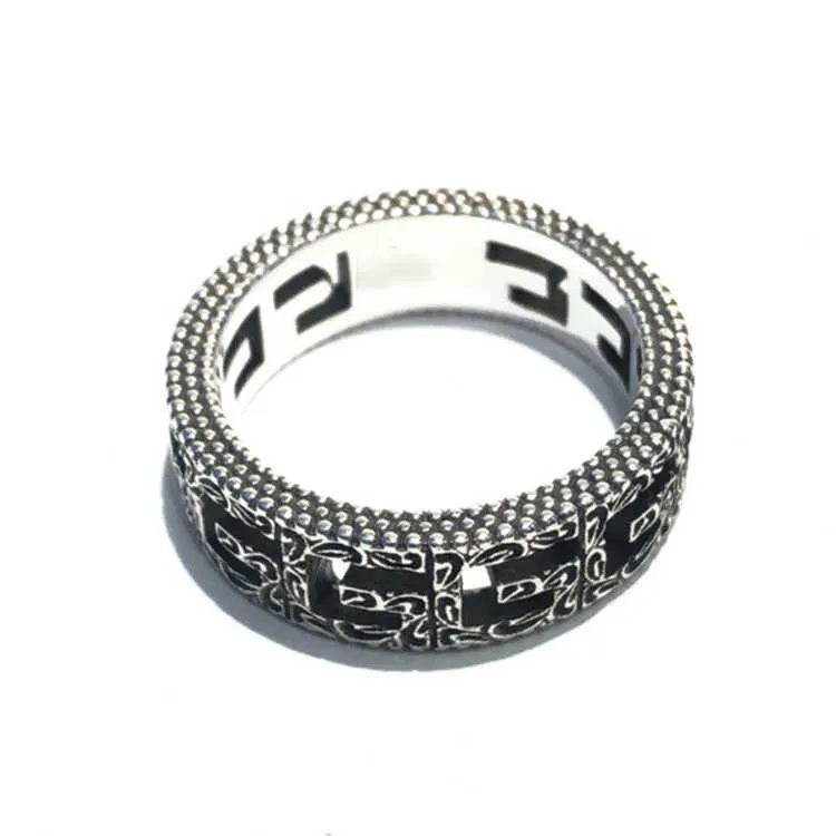 2023 Nieuwe luxe hoogwaardige mode -sieraden voor brede vierkante patroon Sterling Silver Ring Hip Hop Punk Paar Ring