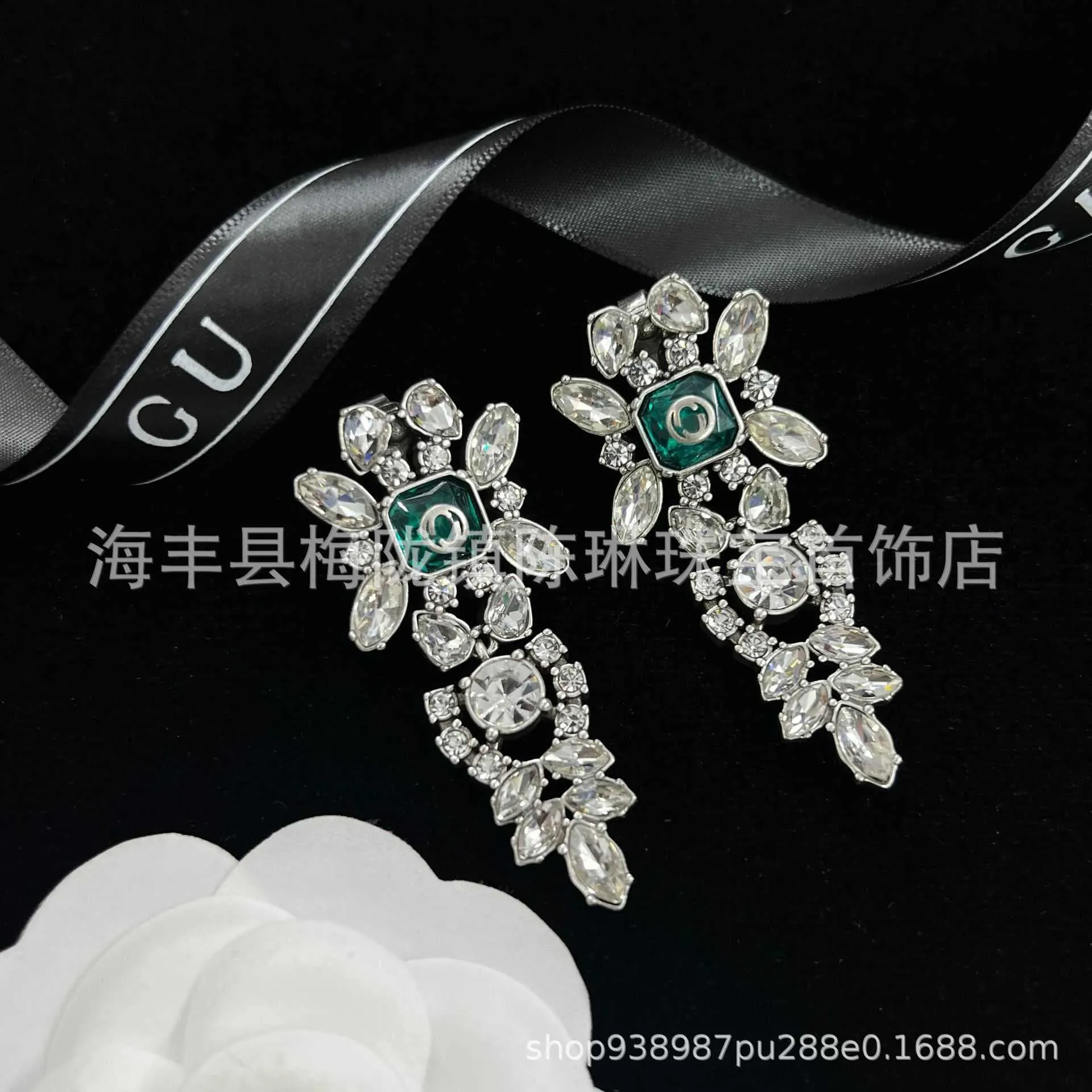 2023 New Luxury High Quality Fashion Jewelry for heavy industry inlaid rhinestone emerald double necklace female earrings advanced