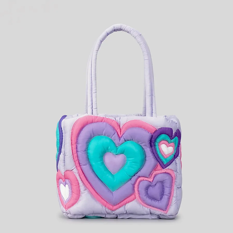 Bolsas femininas de ombro acolchoadas casuais com coração colorido Bolsas femininas acolchoadas de grife Bolsas de algodão com penas de náilon Bolsas fofas doces