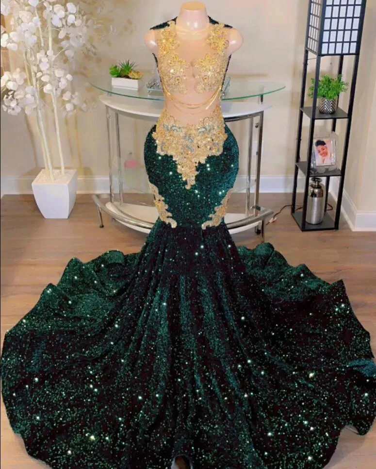 Arabische Aso Ebi Emerald Green Evening Jurken Sheer Lace Velvet kralen zeemeermin prom receptie verjaardagsbetrokkenheid jurken