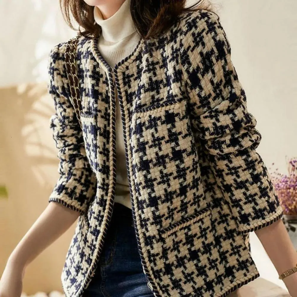 Women's Jackets Vintage Early Autumn Tweed Women Jacket ins Style Elegant Gentlewomen Black White Lady Winter Cardigan Outwear 230306