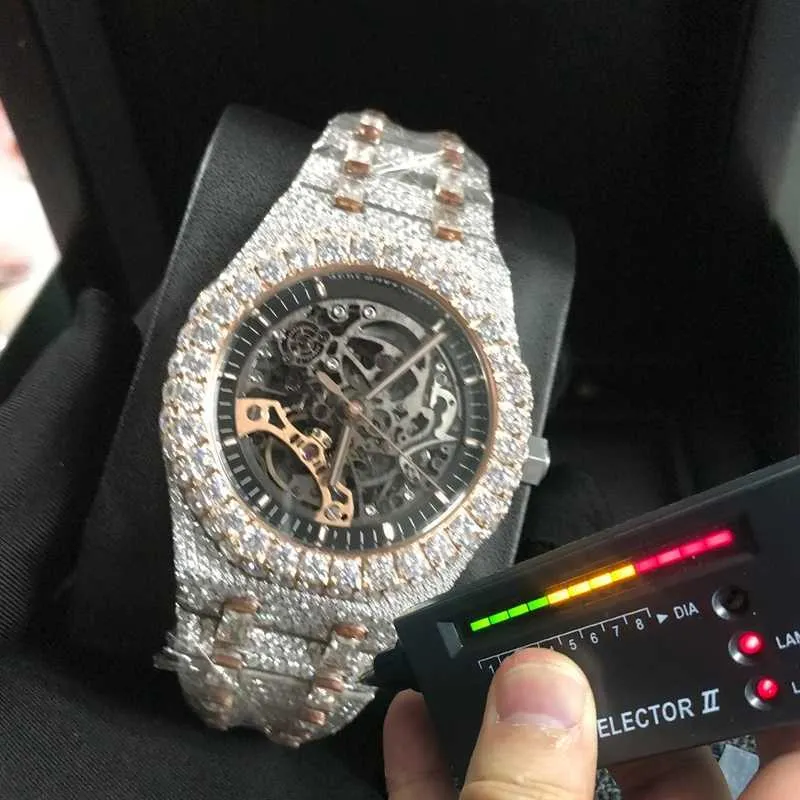 Designer orologi Versione Moissanite Stones Scheletro orologi oro Miscelati Silver Pass Test Mens Diamonds Qualità Automatico Luxuria Full Iced Out