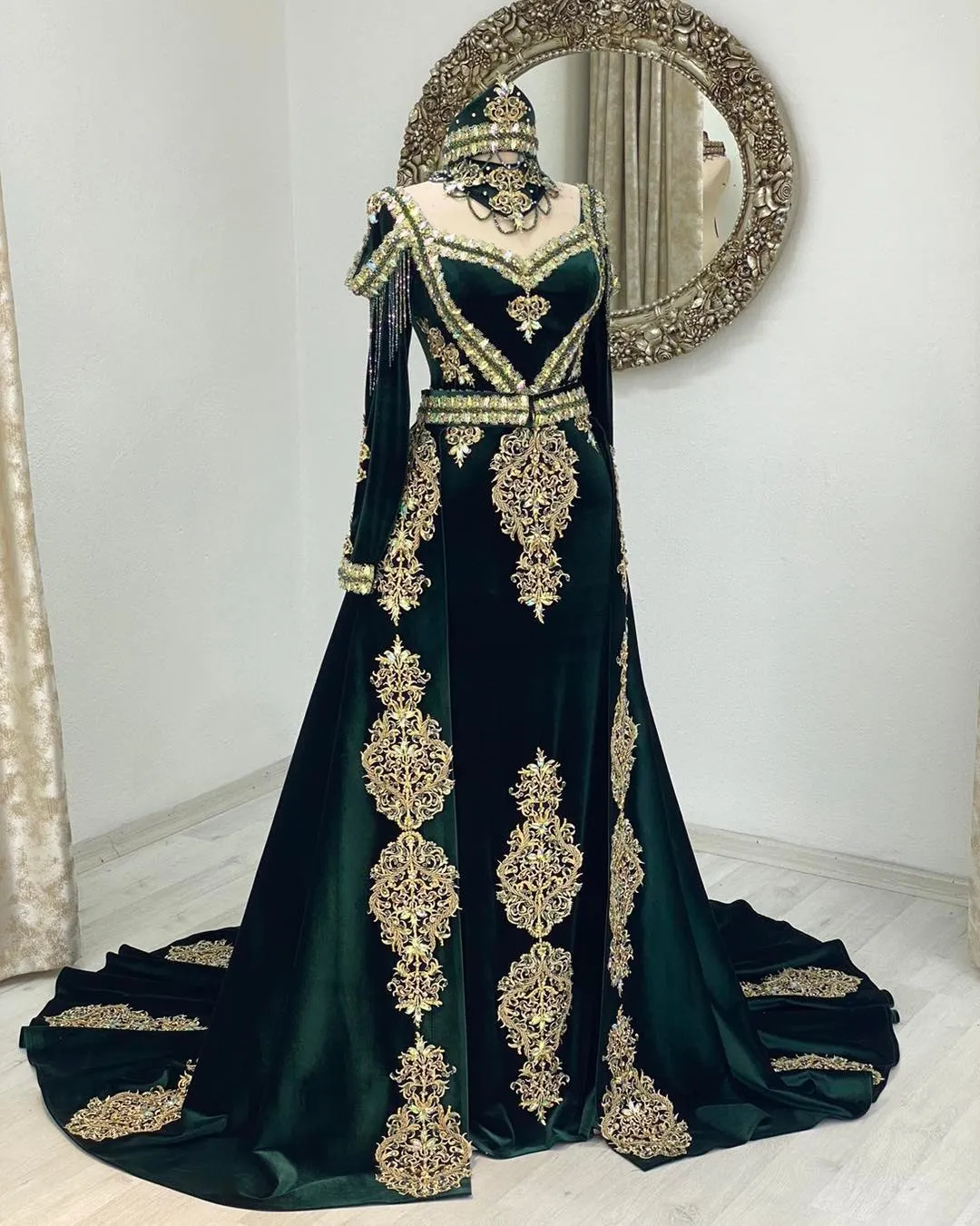 Vestido de noite marroquino de Kaftan com cristal elegante esmeralda verde sereia vestidos de baile com trem destacável de manga longa abaya ocasião formal vestidos de festa 2023