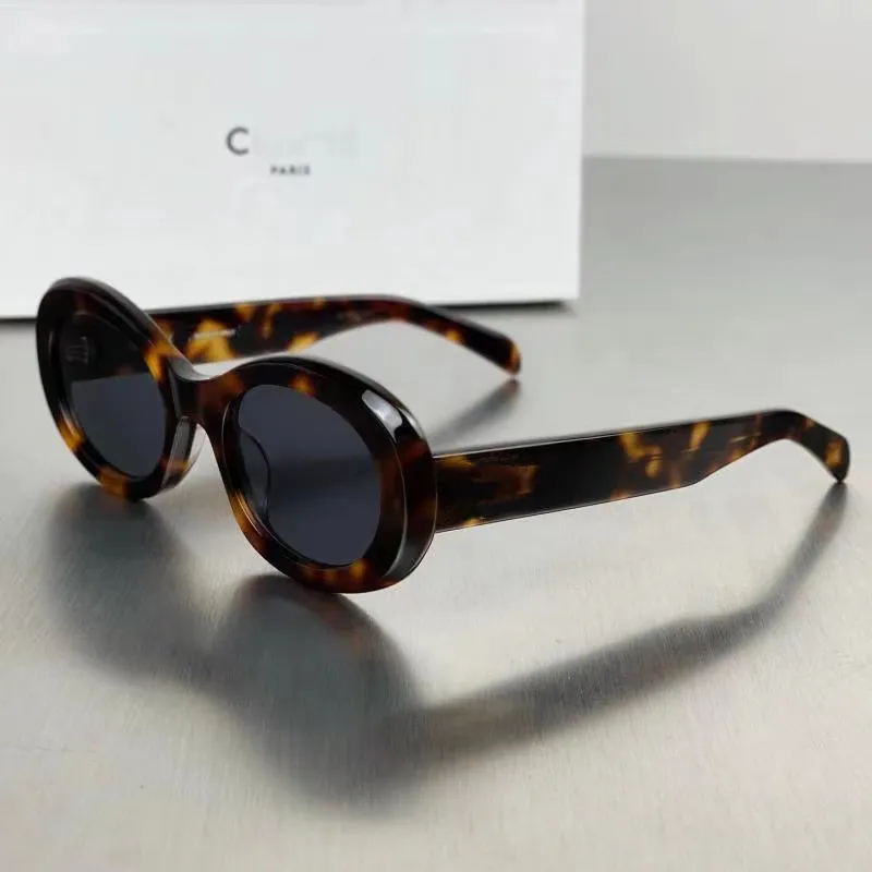 Новая мода Retro Cat's Eye Sunglasses для женщин Arc De Triomphe Oval Luxury French High Street