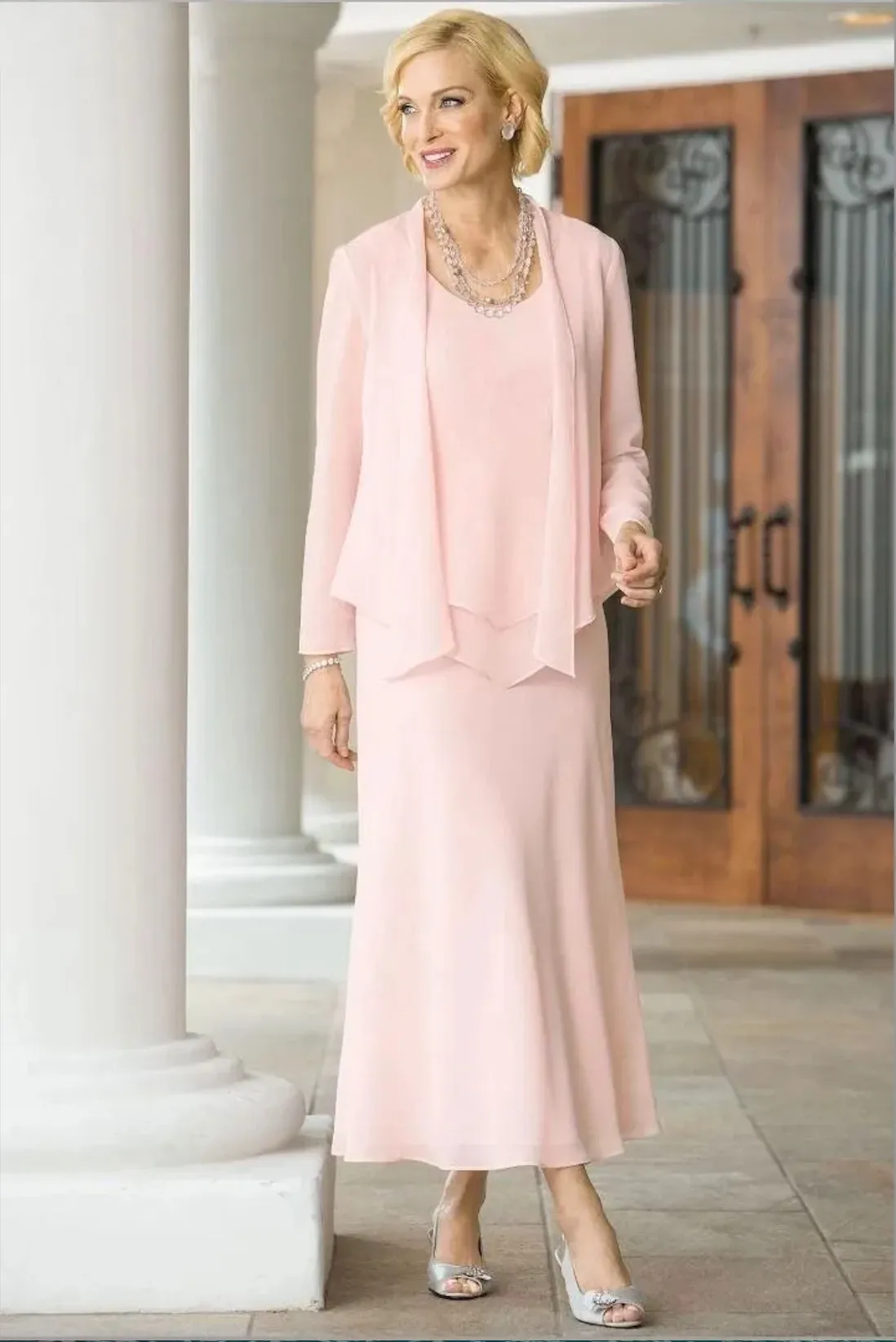 Blush Pink Sheath Mother Of The Bride Dresses With Long Sleeves Jacket Three Pieces Chiffon Ankle Length Women Formal Party Groom Mother's Dress For Wedding