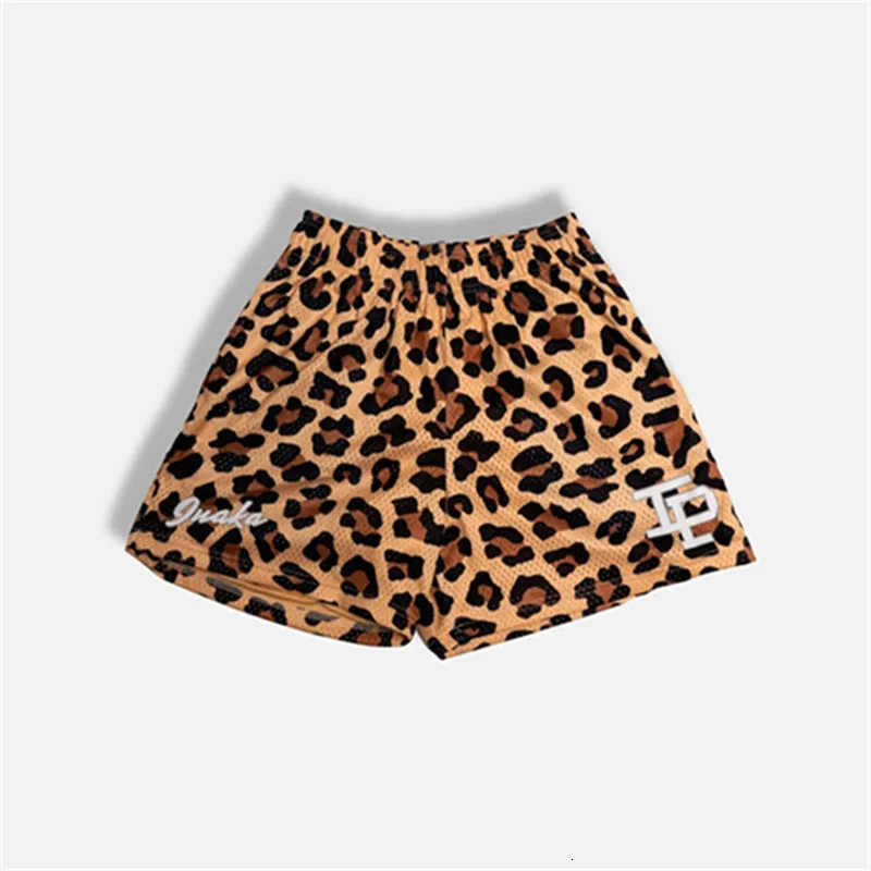 Shorts masculinos de verão estampa de leopardo 3d impresso meio -midwaist casual seco de malha respirável e respirável treinamento de basquete calças soltas 230307