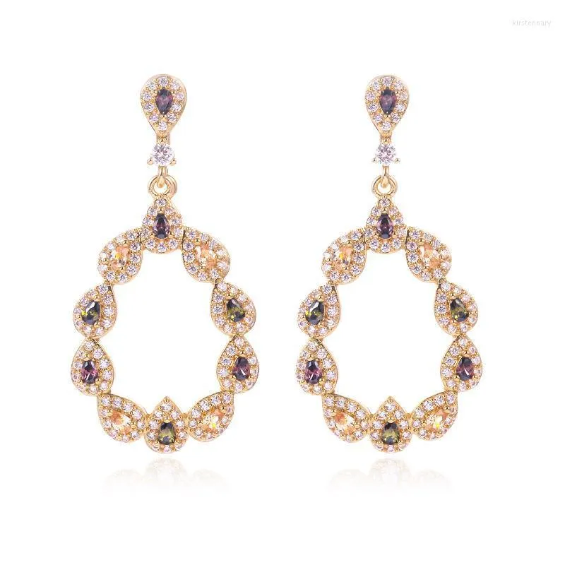 Dangle Earrings Chandelier Colorful Crystal Drop Flash女性向け高品質のファッションジュエリーアクセサリー