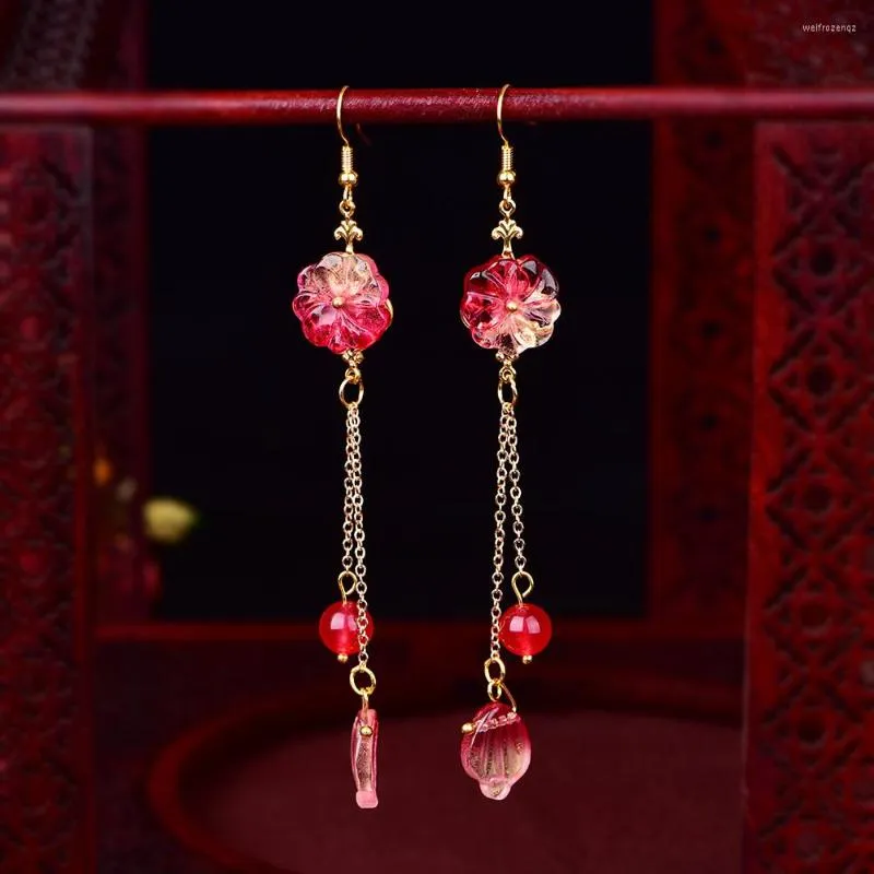 Kolczyki Dangle Red Jade Flower Fashion Difts Charms Vintage Chalcedony Gift Kobiety 925 Srebrne talizmany biżuteria