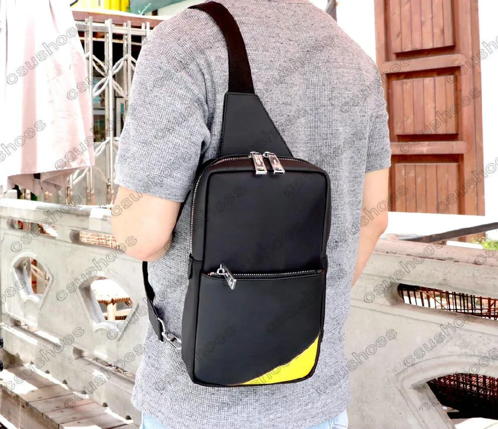 Roma masculino Bolsas de corpo cruzadas para mochilas ao ar livre Avenida  bolsa de sling baú de estilista clássico mans de luxuris designers cruzar