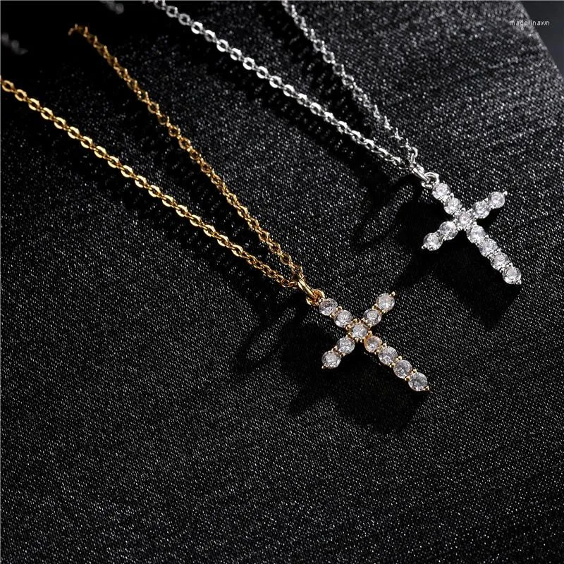 Chains Vintage Cross Necklace Gold Silver Color Crystal Jesus Zircon Pendant Necklaces For Men Women Couple Jewelry Gift Wholesale