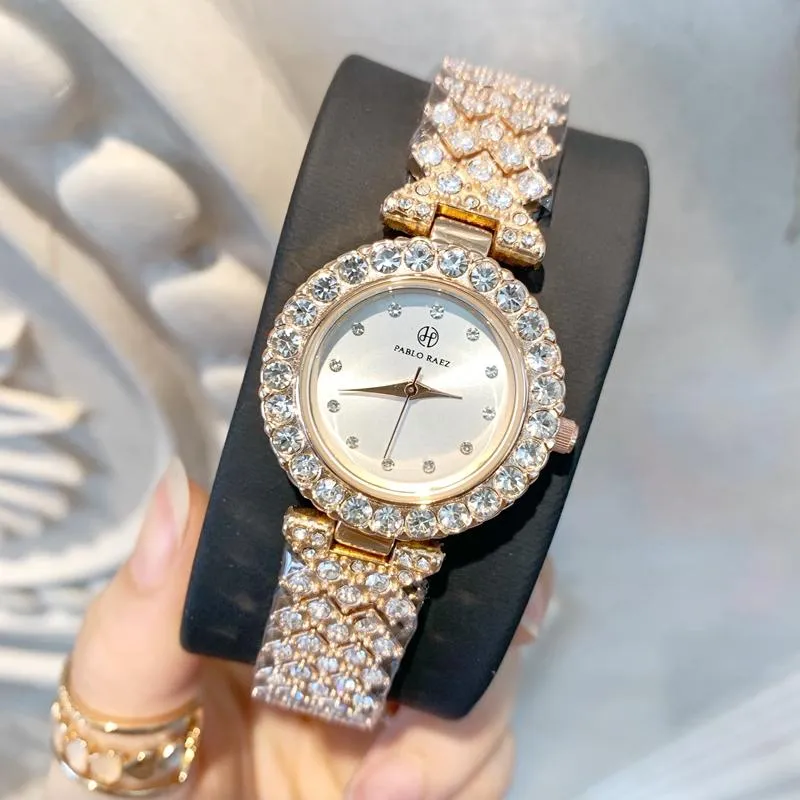 Armbandsur Pablo Raez Trevlig modeklocka Elegant kvinnor Titta på full diamant specialdesign reloje de marca mujer lyx lady klänning armbandwatc