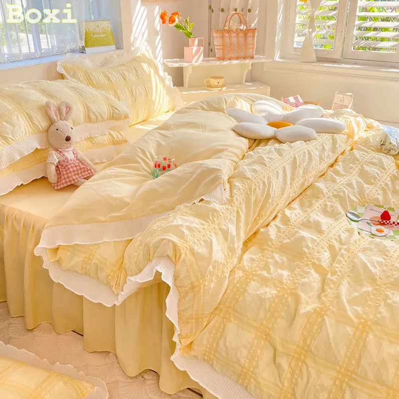 Auemtyn Juego De Edredón De Tamaño Full/Queen De 3 Piezas, Colcha De Verano Suave Y Ligera, Cobertor De Cama De Microfibra Reversible Para Todas Las Estaciones, Beige, Patrón Floral Con Corazones