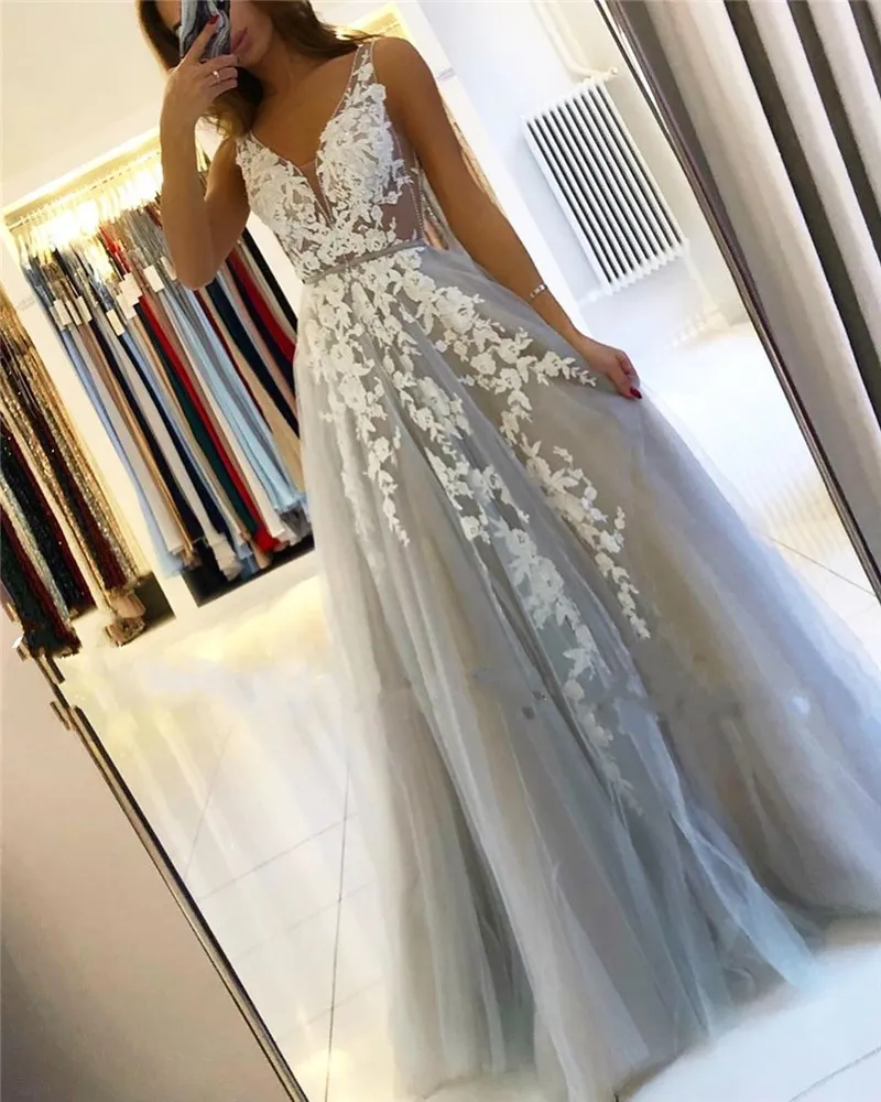 Gray Prom Dresses 2023 New Sexy A Line Backless V Neck Appliques Tulle Long Evening Gowns Custom Made Bridesmaid Dress BC15346