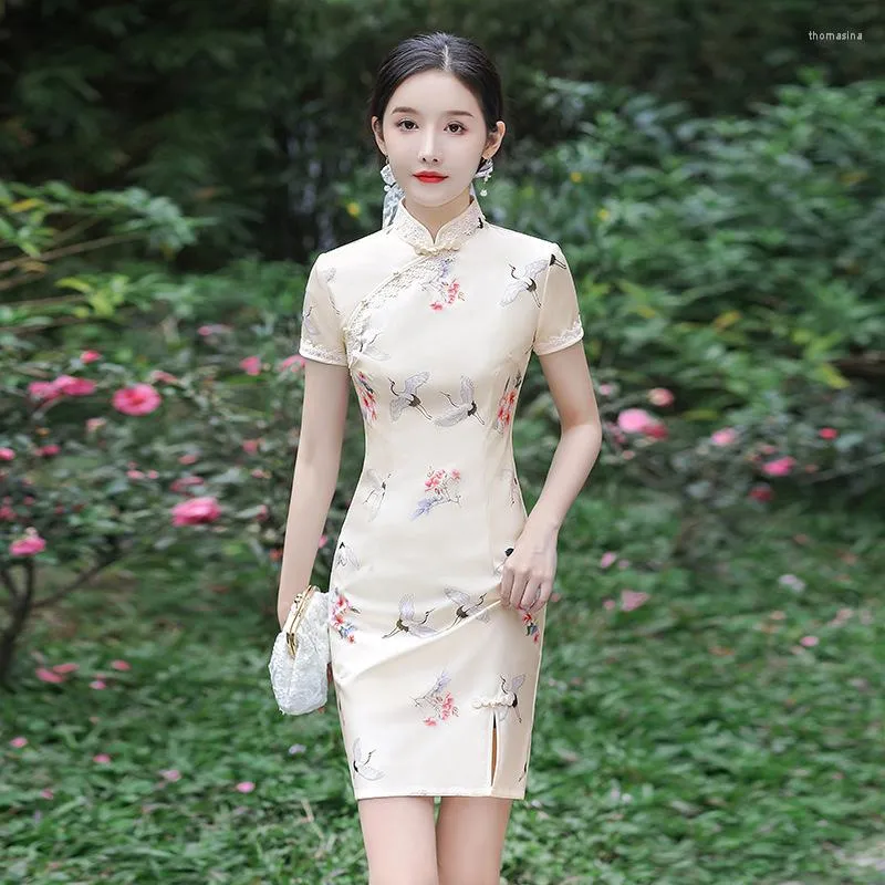 Ethnic Clothing Traditional Lace Trim Mandarin Collar Short Sleeve Printed Satin Qipao Mini Cheongsam Women Chinese Style Wedding Dress