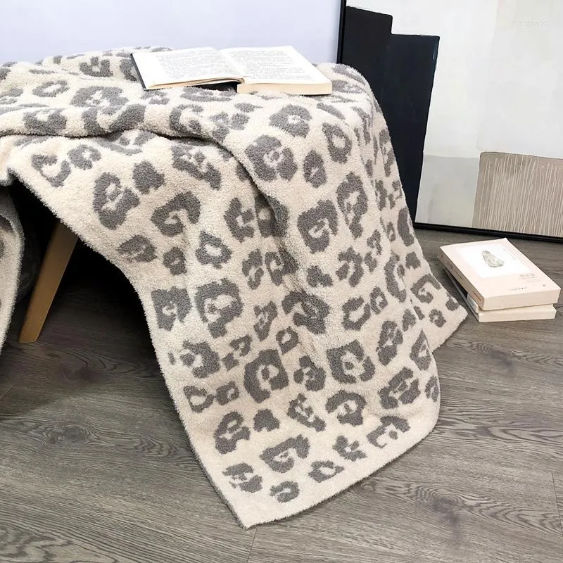 Coperte Coperta da tiro a maglia con motivo leopardato semplice e morbido Copridivano Copriletto decorativo per letti