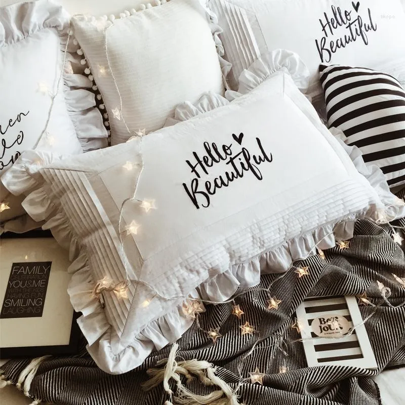 Taie d'oreiller DUNXDEC French White Shame Cotton Housse de coussin Ins Black Words HELLO BEAUTY Broderie Girl Room Literie Decor 48x74CM
