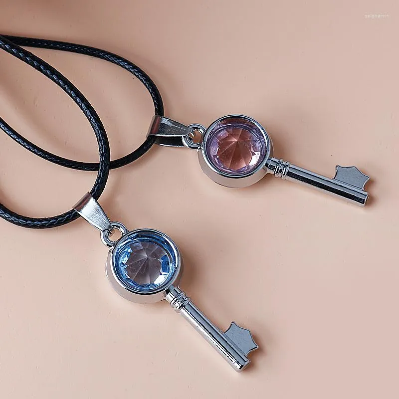 Kettingen schattige sleutelhanger kettingen voor vrouwen romantisch rood blauw kristal kawaii lolita ketting verjaardag cadeau voor vriendin sieraden