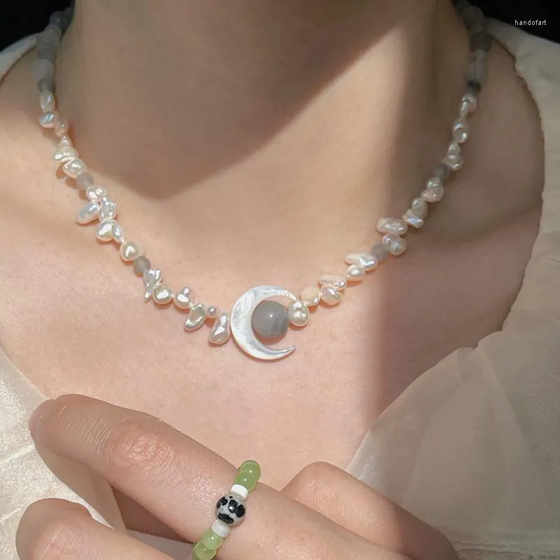 Collane con ciondolo Minar Stile cinese Grigio Nero Pietra naturale Conchiglia Luna Braccialetti con ciondoli per donna Perla d'acqua dolce irregolare con perline