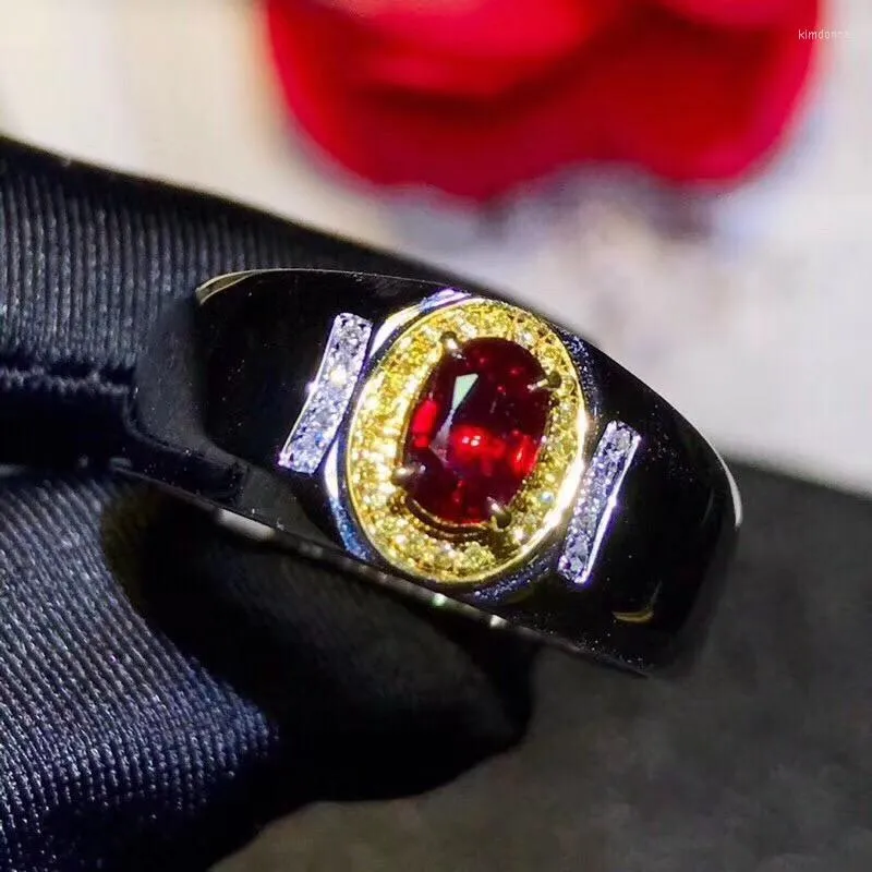 Pierścienie klastra Pierścień Man z naturalną rubinową mocną moc mięśniowy Owalny Klejnot Real 925 Srebrny prezent urodzinowy