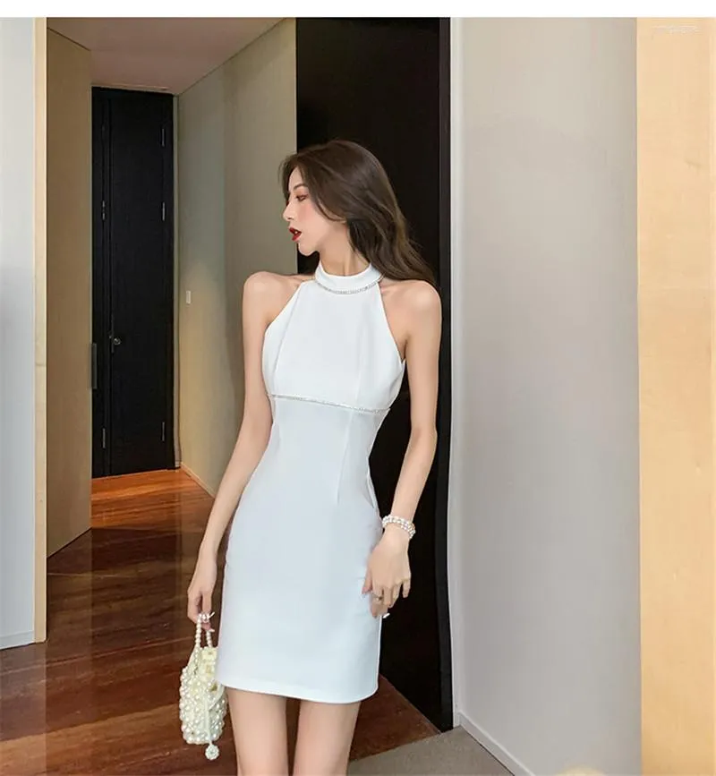 Mini top white dresses