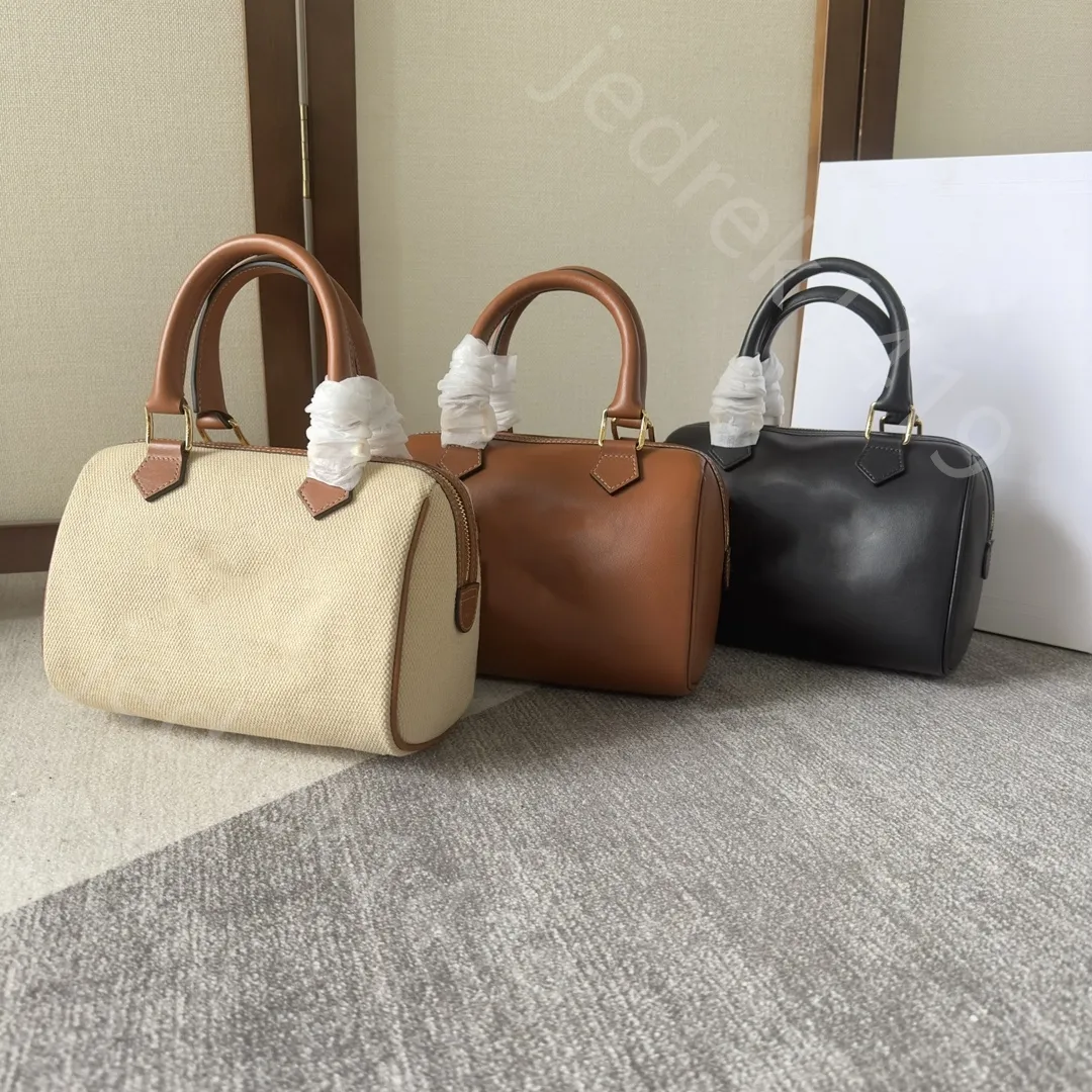 moda celinn triomphe tote bag lady Designer Borse a tracolla Boston cuscino in pelle Borsa a tracolla Borse da donna 10A borse di qualità totes Elemento classico marrone