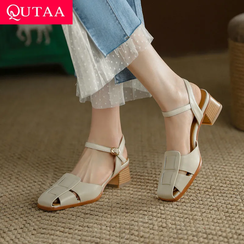 Sandaler Qutaa äkta läder Casual Sandals Square Med Heel Platform Summer Woman Shoes Ankle Strap spänne Kvinnliga pumpar Storlek 3440 230309