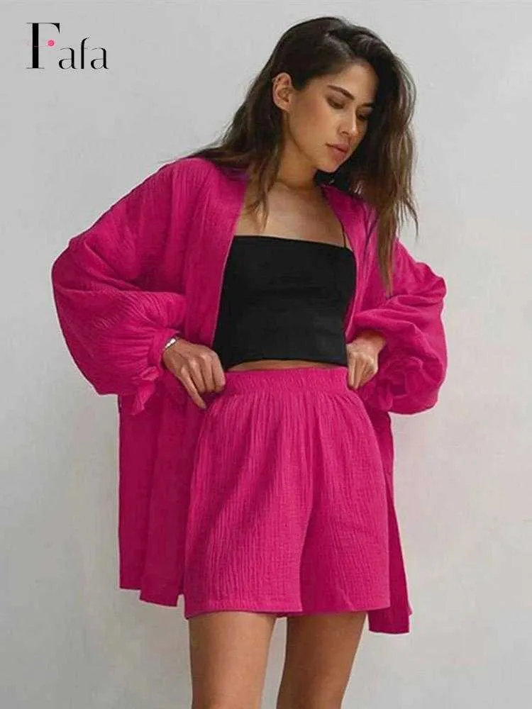 Kvinnors träningsdräkter Kvinnor Rose Red Cotton 2 Piece Set Solid Lantern Sleeve Tops och High midjeshorts Suit Female Streetwear Homewear Outfit L230309