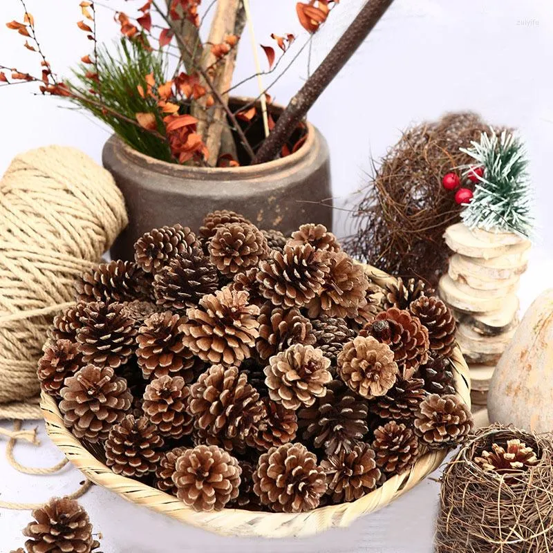 Dekorativa blommor 5st 10st Natural Pine Cones Christmas Holiday Supplies Shooting Props dagis Diy Handmased Craft Material
