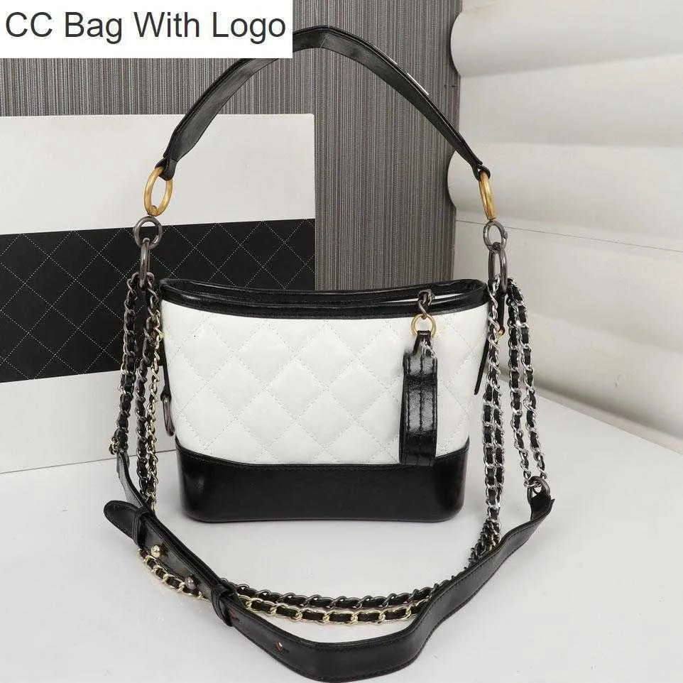 CC Bag Autres Sacs Classique Dames Sac Hobo Unique Cuir Épissé Matériel Doré Plaid Matelassé Chaîne en Métal Lettre Bandoulière Sac Grande Capacité Célèbre Luxe