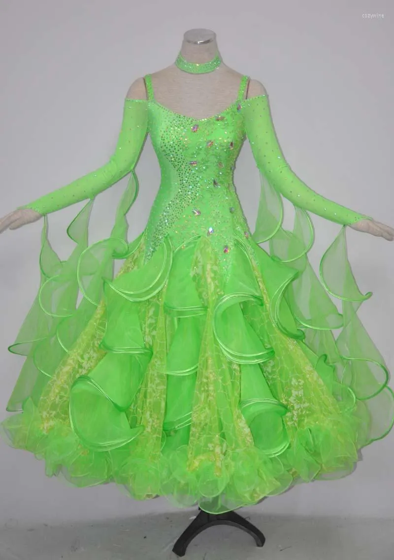 Scene Wear Ballroom Competition Dance Dresses Women Green Sexig Standard kjol Högkvalitativ valsdansklänning