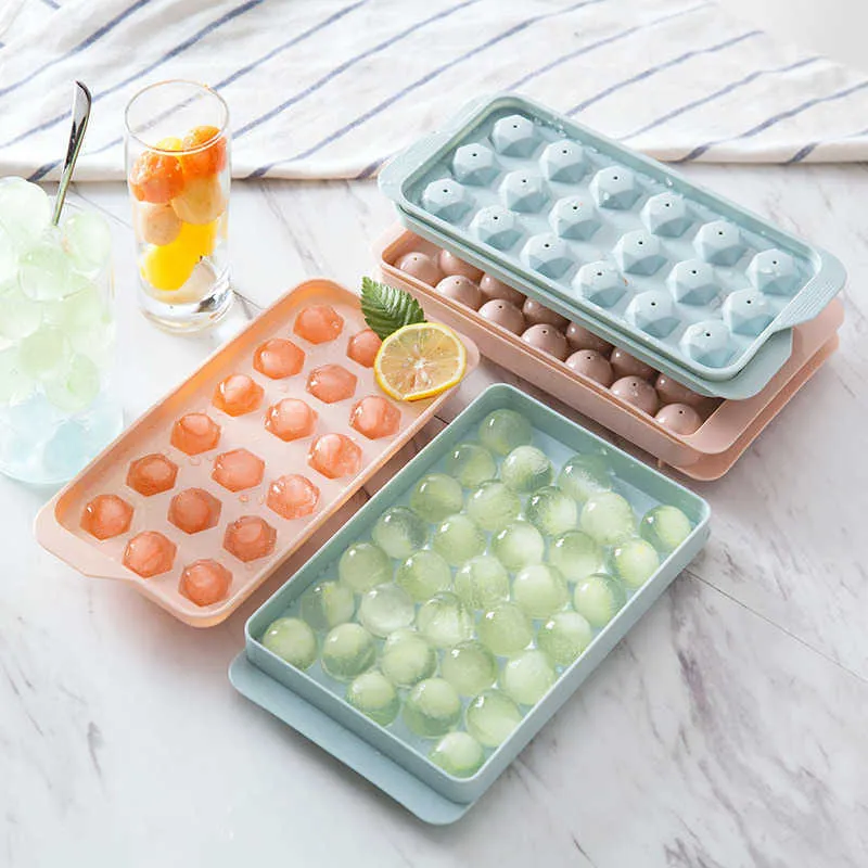 Narzędzia lodów 33 Grid Ice Ball Maker Magnum Forma Magnum Tray Maker Maker z pokrywkami silikonowe formy do lodów whisky koktajl zimny napój Z0308