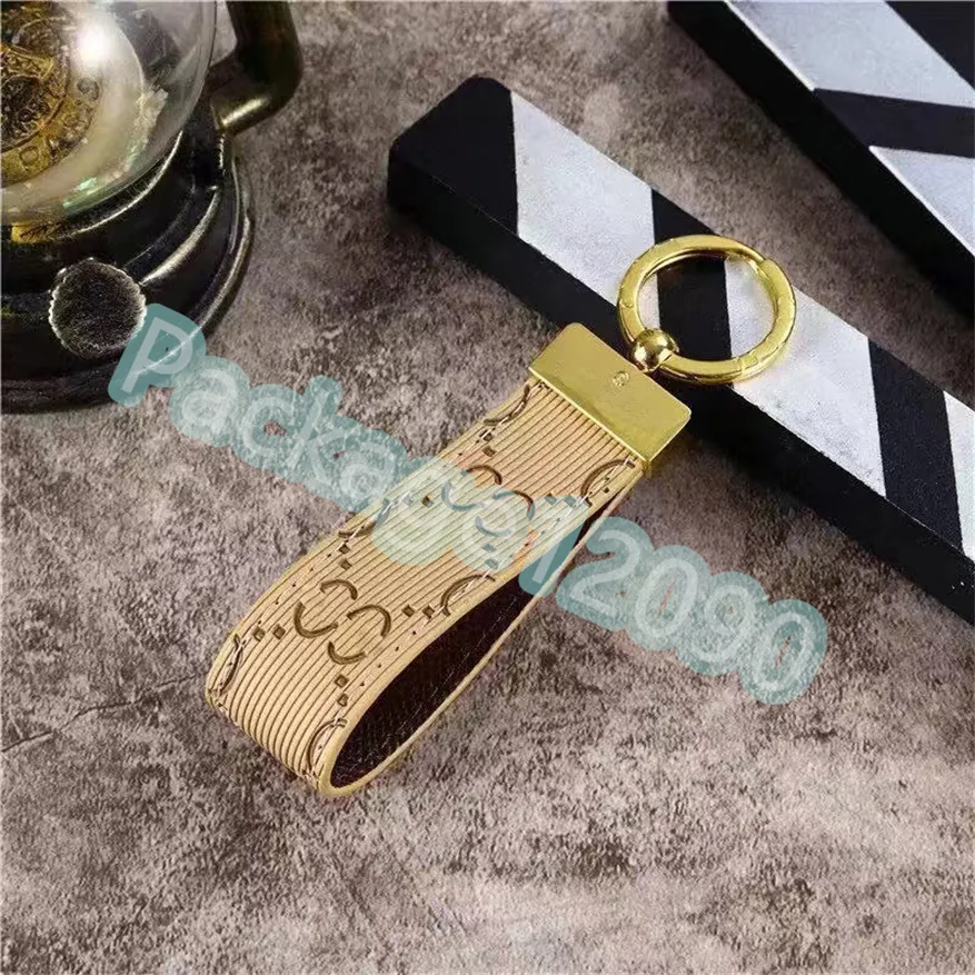 Luxury Maxi Dragonne Ss23 Key chain Buckle lovers Black Car Keychain Designer Handmade Leather Design Keychains Men Women Multi Gr273e