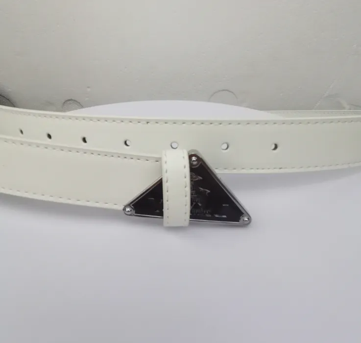 High-end female belt designer belt triangle metal buckle leather leather casual fashion