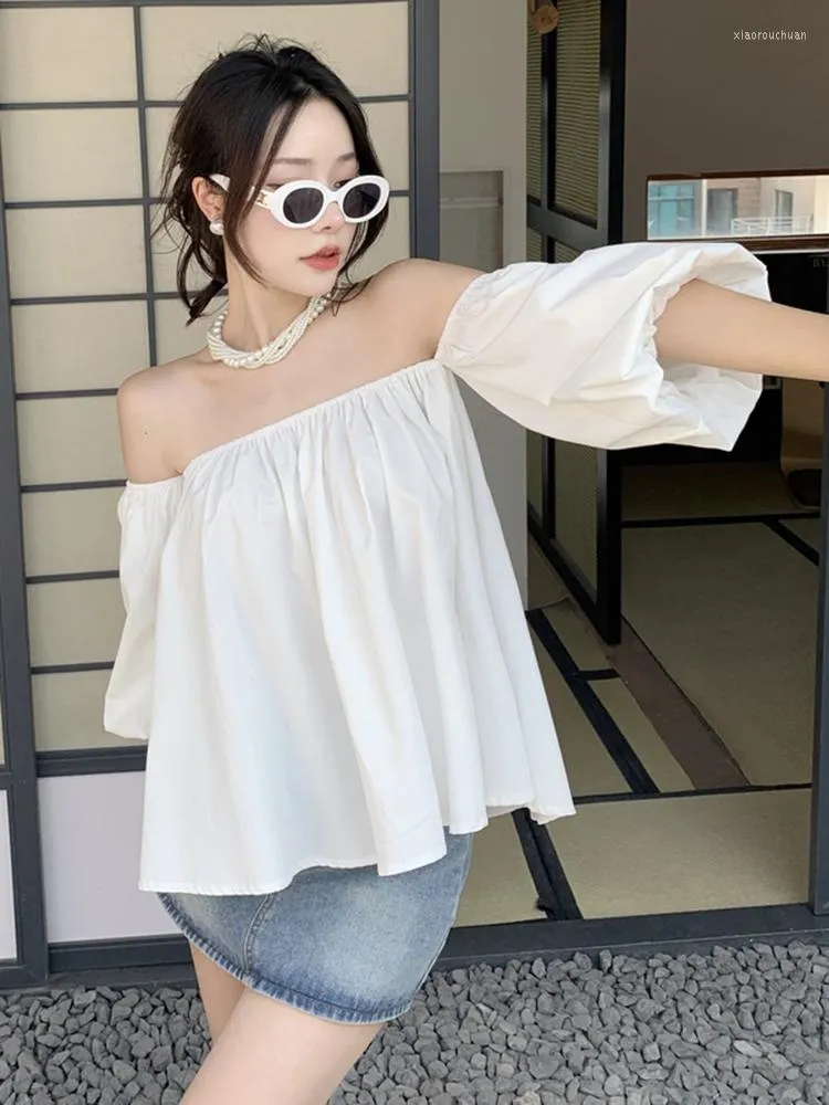 Blouses feminina Mulheres fora do ombro Top Summer Pullover Camisa de Holiday Beach Beach feminino Blusa branca de manga feminina Elegante 2023