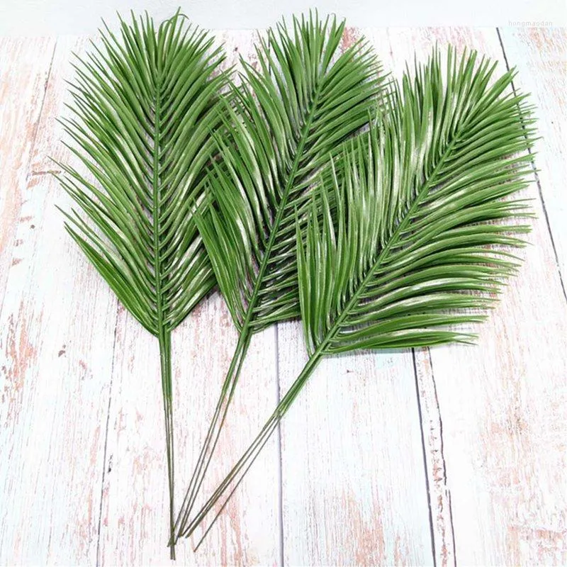 Decorative Flowers Artificial Leaves Fake Palm Tropical Plants Plastic Leafs Green Tree Garden Home Wedding Table Ornaments Decoration