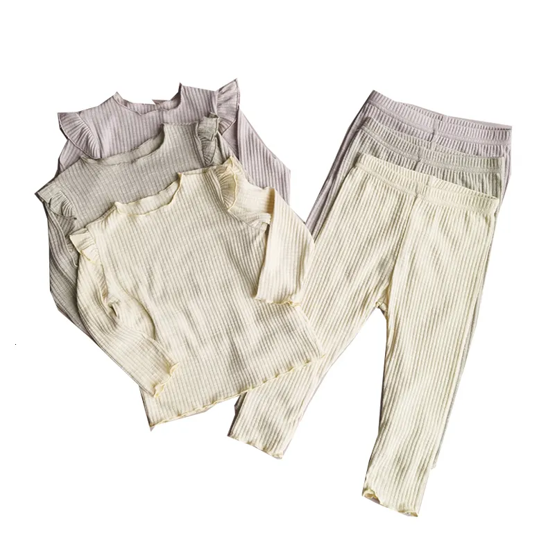 Pyjamas barn ruffle höst pyjamas sätter flickor solida långärmad barn sömnkläder småbarn flicka hemkläder set för 1-5 år gammal 230310