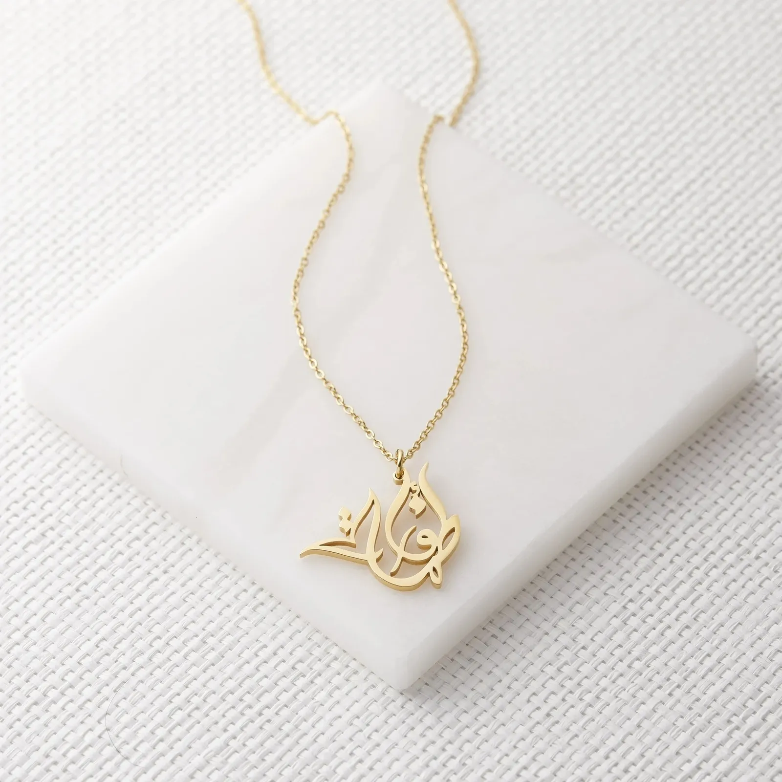 Pendant Necklaces Ready Calligraphy Name Necklcae for Women Gold Stainless Steel Islamic Pendant Personalized Arabic Custom Jewelry Birthday Gift 230310