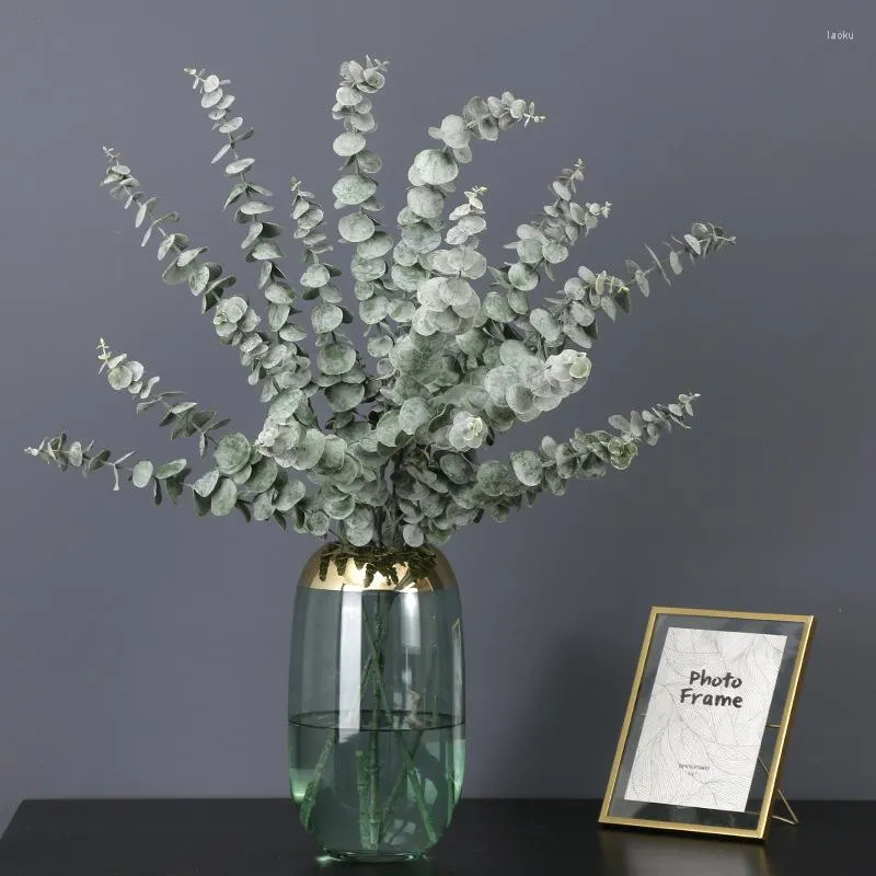 Decoratieve bloemen kunstmatige bloem mode single eucalyptus tak home decoratie groen geld blad plastic nepplant diy bruiloft