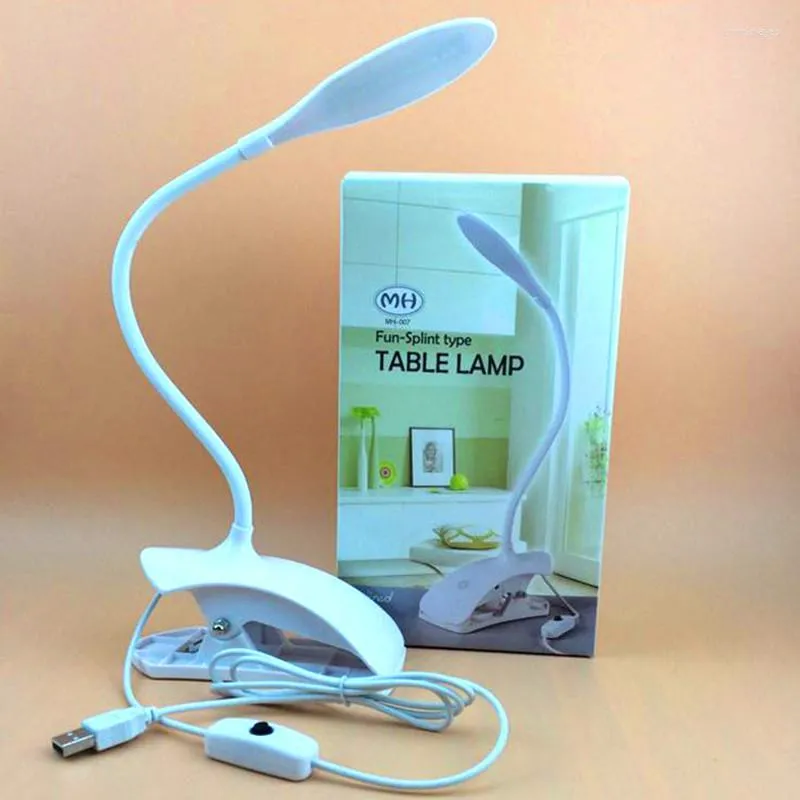 مصابيح طاولة بيضاء 3W LED مصباح USB القراءة Flexional Stand Clip Desk Fashion Gights للطالب