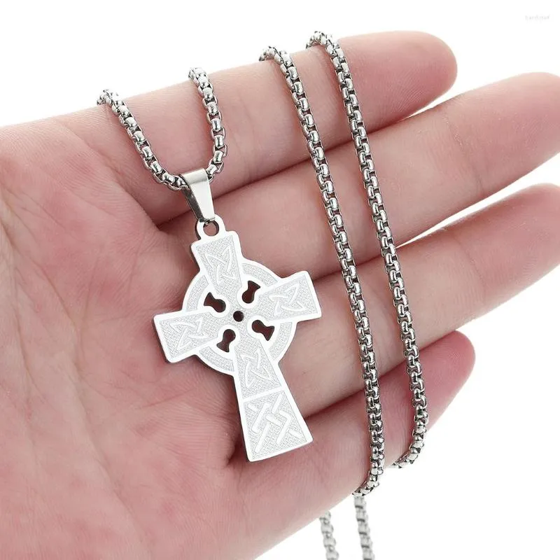 펜던트 목걸이 Qiamni Cross Necklace for women 남자 남녀 고딕 부적 코커 스테인리스 스틸 기독교인 힙합 우정 보석 선물