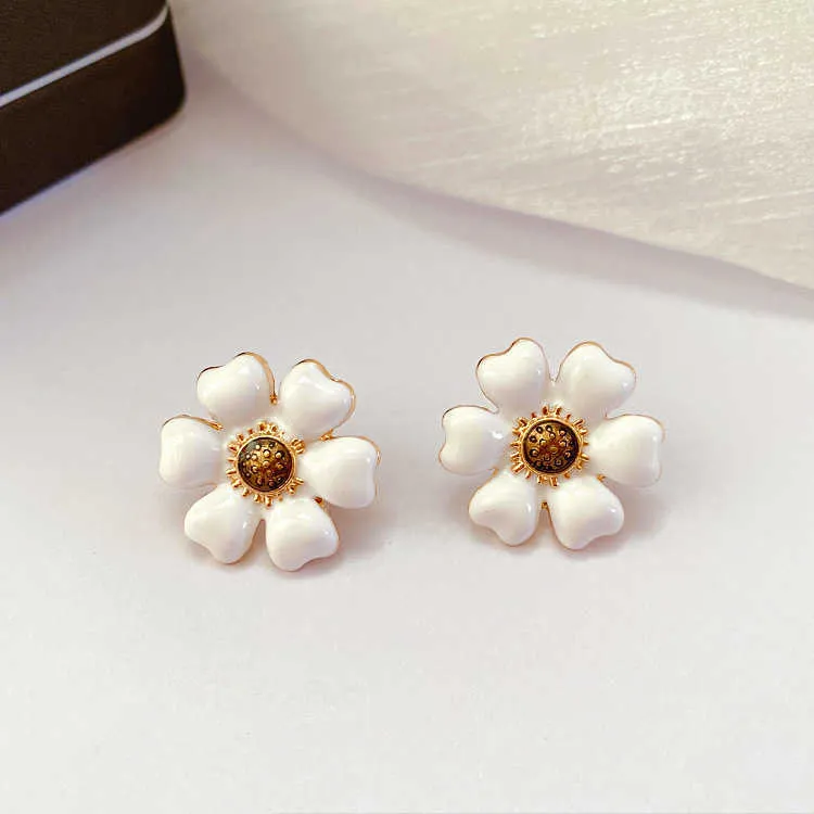 Earing New French temperament exquisite flower drop glaze enamel 925 silver needle earrings for women