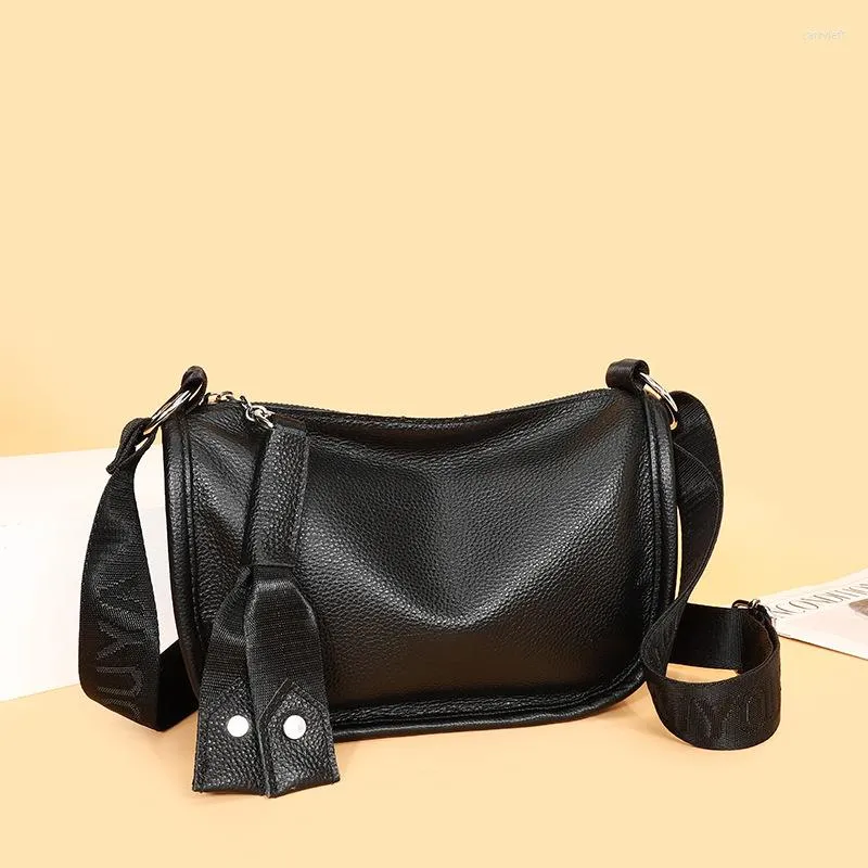 Kvällspåsar mode trend sadel crossbody väska äkta läder casual tofs designer handväskor för kvinnor tjej messenger sling axel